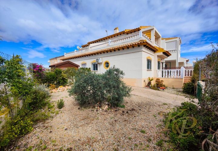 Rækkehus i Playa Flamenca, Alicante, Playa Flamenca - € 235.000 | Ref: MLSC7343644 - foto 1