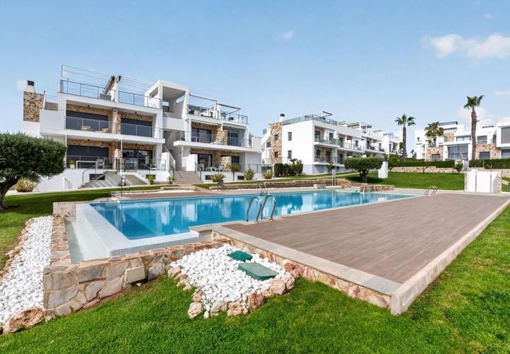 Apartamento en Punta Prima, Alicante, Punta Prima - € 323.000 | Ref: 200-4764 - photo 1