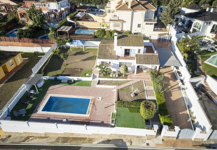 Villa a Estepona, Malaga, Estepona - € 948.500 | Ref: CDS5225617-FO - foto 1