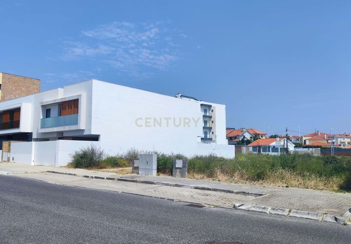 Helårsgrund i Cascais, Lisbon, Cascais - € 330.000 | Ref: C0407-00558 - foto 1