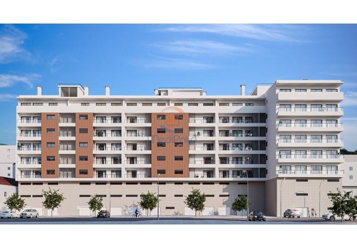 Helårsgrund i Alverca do Ribatejo, Lisbon, Alverca do Ribatejo - € 650.000 | Ref: MJL3550R1 - foto 1