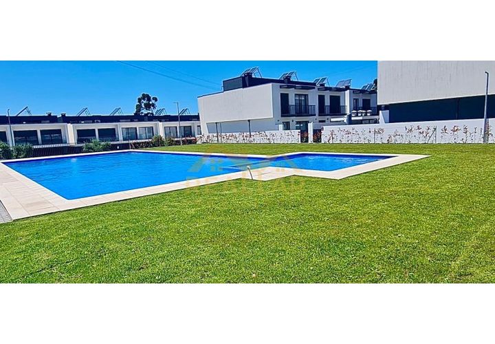 Villa en Esposende, Braga, Esposende - € 450.000 | Ref: RL-450-592 - photo 1