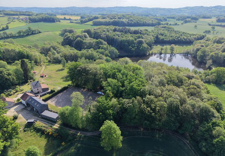 Villa a Ceyroux, Creuse, Ceyroux - € 770.000 | Ref: AM-5112 - foto 1