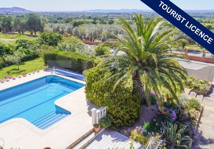 Villa i Pau, Gerona, Pau - € 680.000 | Ref: 536 - foto 1