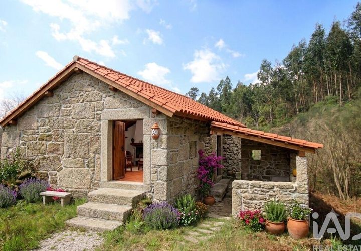 Byhus i Vouzela, Viseu, Vouzela - € 24.900 | Ref: 852653 - foto 1