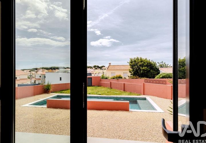 Stadthaus in Almada, Setubal, Almada - € 1.080.000 | Ref: 876186 - Foto 1