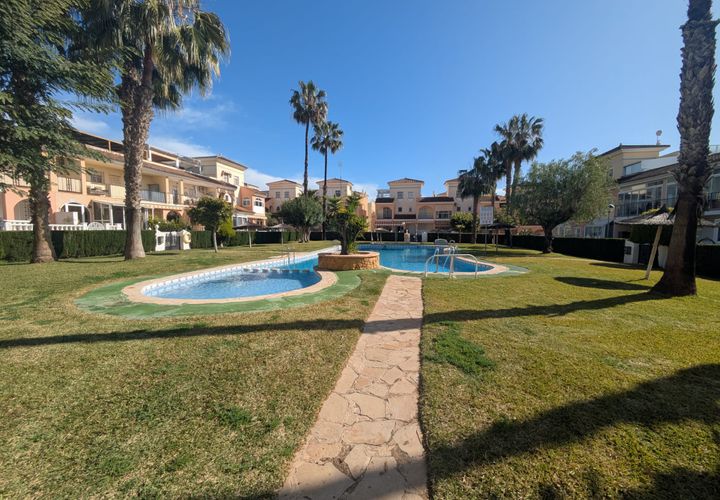 Byhus i Playa Flamenca, Alicante, Playa Flamenca - € 285.000 | Ref: 13736 - foto 1