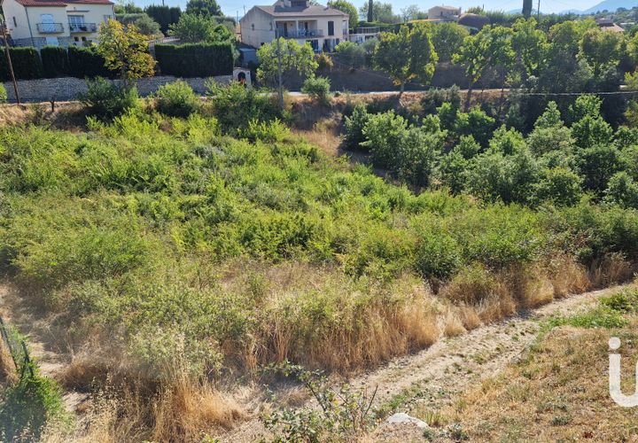 Terra a Valensole, Alpes-de-Haute-Provence, Valensole - € 159.000 | Ref: 17591 - foto 1