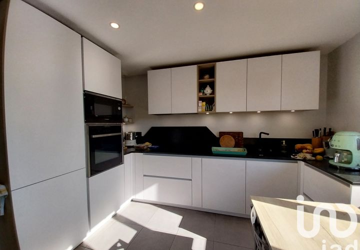 Villa in Chelles, Seine-et-Marne, Chelles - € 464.700 | Ref: 76518 - foto 1