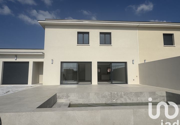 Villa a Alès, Gard, Alès - € 365.000 | Ref: 38600 - foto 1