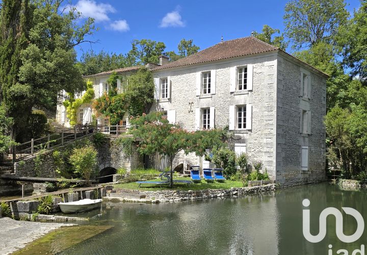 Villa a Cognac, Charente, Cognac - € 780.000 | Ref: 33293 - foto 1