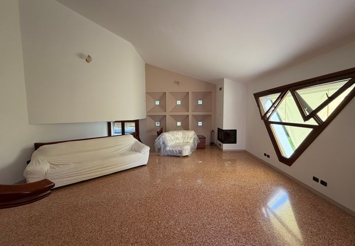 Villa a Martellago, Venice, Martellago - € 355.000 | Ref: OLMA6935 - foto 1