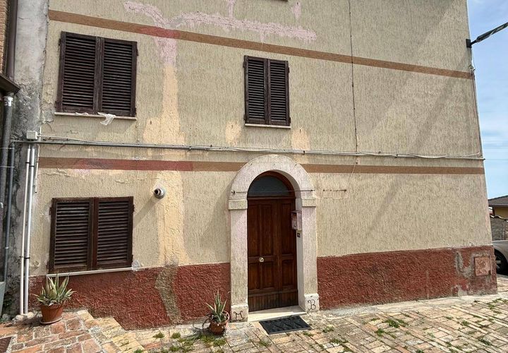 Villa i Fermo, Fermo, Fermo - € 90.000 | Ref: AQ14 - foto 1