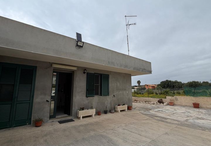 Villa a Pozzallo, Ragusa, Pozzallo - € 270.000 | Ref: 11722 - foto 1