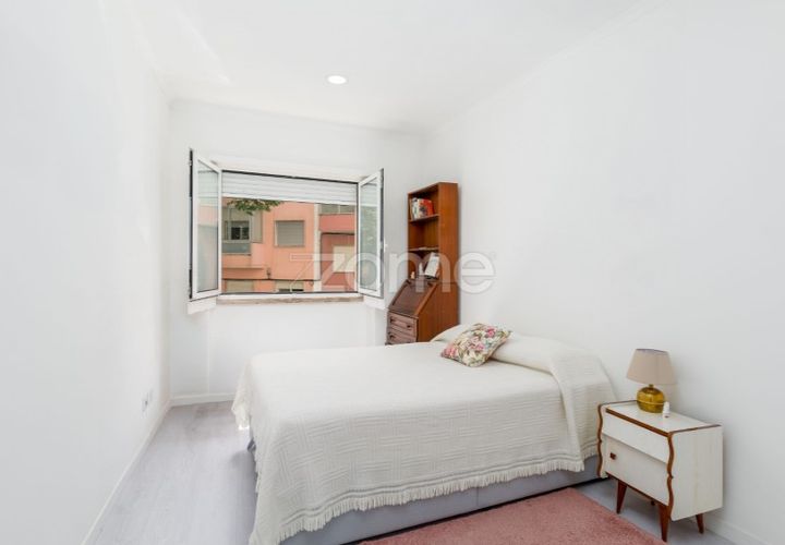 Apartament a Amadora, Lisbon, Amadora - € 298.000 | Ref: ZMPT588369 - foto 1