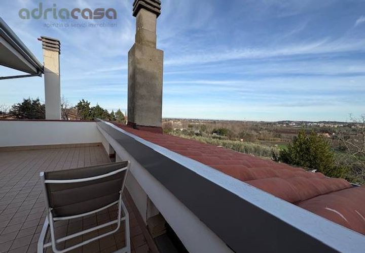 Villa a Coriano, Rimini, Coriano - € 800.000 | Ref: GN100 - foto 1