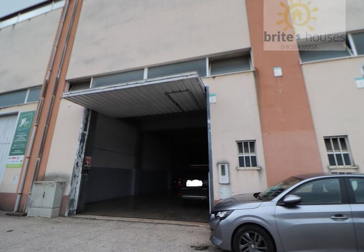 L'establiment comercial a Tomar, Santarem, Tomar - € 850/mes | Ref: Ar361 - foto 1