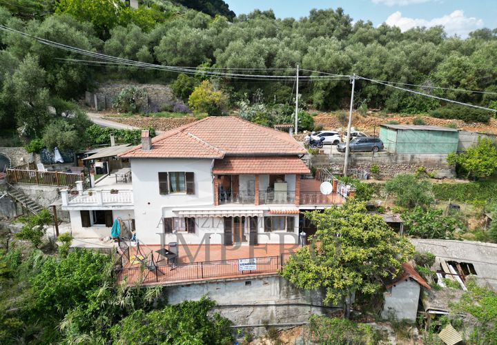 Villa i Ventimiglia, Imperia, Ventimiglia - € 350.000 | Ref: 23871 - foto 1
