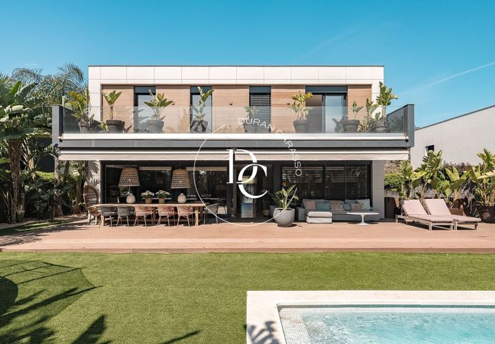 Villa a Sitges, Barcelona, Sitges - € 10.500/mes | Ref: 6336 - foto 1