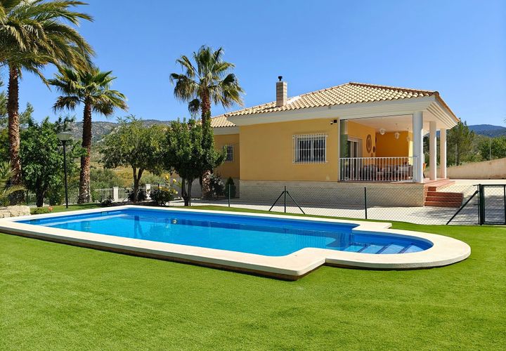 Villa i Petrer, Alicante, Petrer - € 459.995 | Ref: GM8898 - foto 1