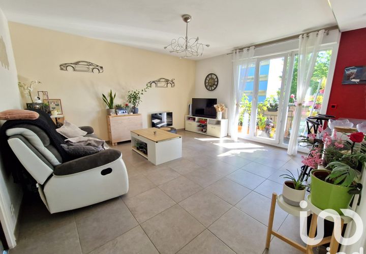 Wohnung in Chelles, Seine-et-Marne, Chelles - € 189.000 | Ref: 50481 - Foto 1