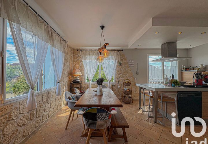 Villa in Poissy, Yvelines, Poissy - € 585.000 | Ref: 103627 - foto 1