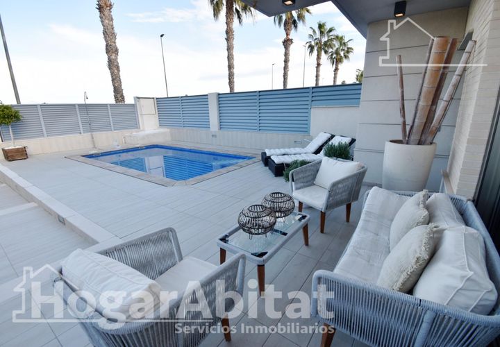 Rækkehus i Burriana, Castellon, Burriana - € 450.000 | Ref: 112XVCB450.FP-B/3716 - foto 1