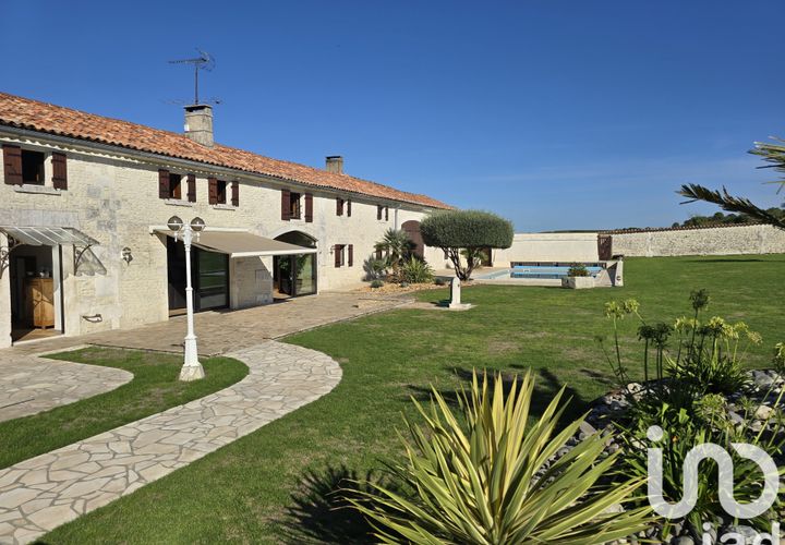 Villa i Gente, Charente, Gente - € 554.000 | Ref: 33293 - foto 1