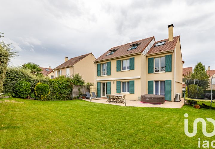 Villa a Longjumeau, Essonne, Longjumeau - € 485.000 | Ref: 61952 - foto 1