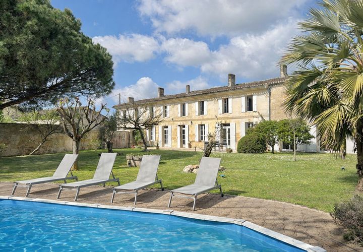 Villa a Saint-Andre-de-Cubzac, Gironde, Saint-Andre-de-Cubzac - € 577.000 | Ref: 9761A - foto 1