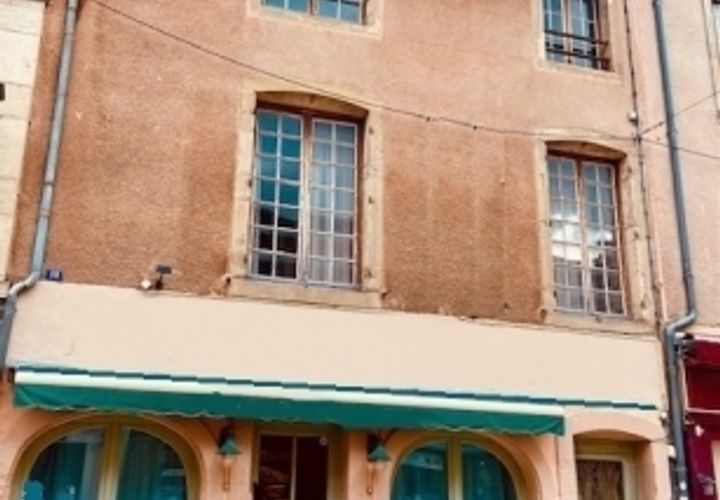 Erhvervsejendom i Chiny, Saone-et-Loire, Chiny - € 185.000 | Ref: 87837 - foto 1