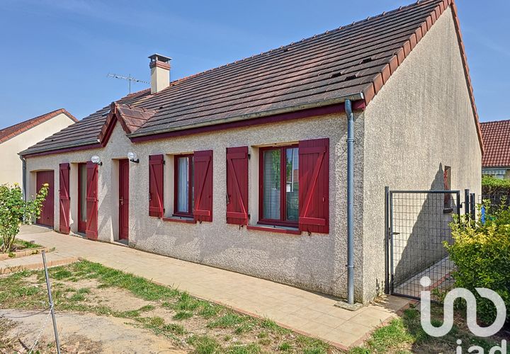 Villa i Gien, Loiret, Gien - € 169.000 | Ref: 18093 - foto 1