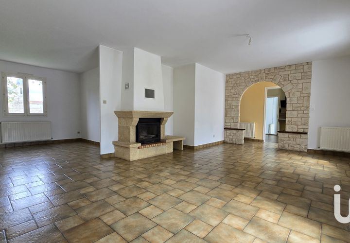 Villa a La Rochenard, Deux-Sevres, La Rochenard - € 220.400 | Ref: 34645 - foto 1