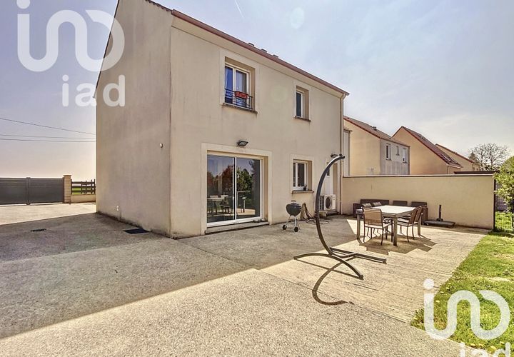 Villa i Guerard, Seine-et-Marne, Guerard - € 320.000 | Ref: 1929 - foto 1