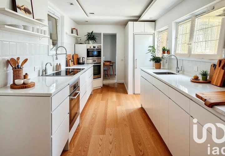 Villa a Bordeaux, Gironde, Bordeaux - € 682.000 | Ref: 96045 - foto 1