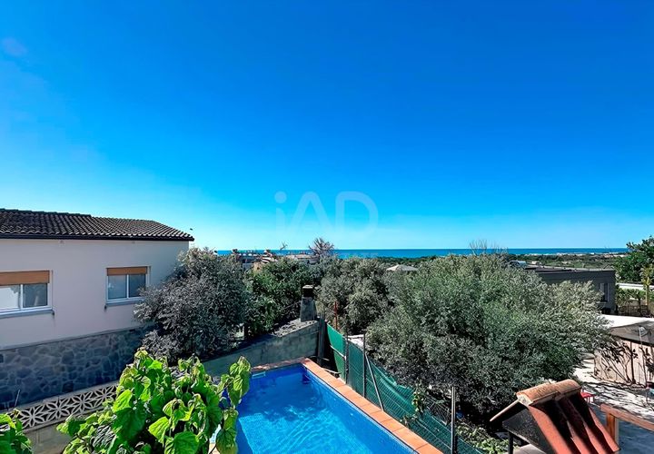 Byhus i Barcelona, Barcelona, Barcelona - € 365.000 | Ref: 912825 - foto 1