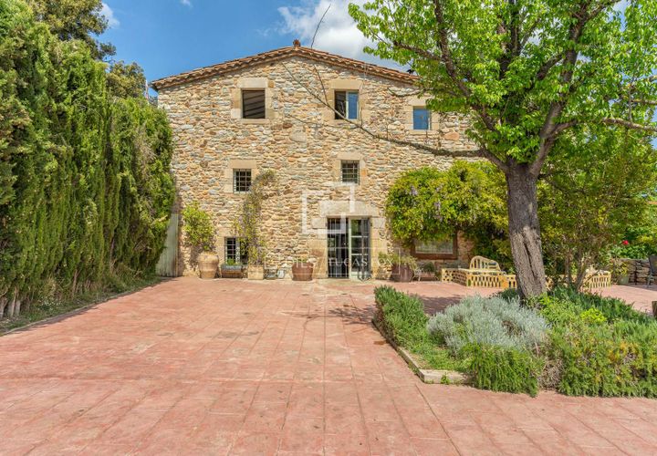 Landejendom i Bescano, Gerona, Bescano - € 795.000 | Ref: GIR68277 - foto 1