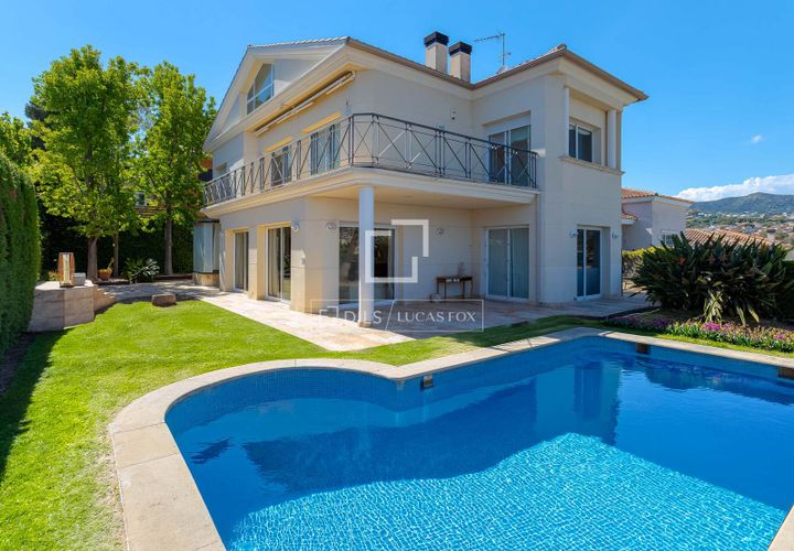 Villa a Alella, Barcelona, Alella - € 1.500.000 | Ref: MRS63802 - foto 1