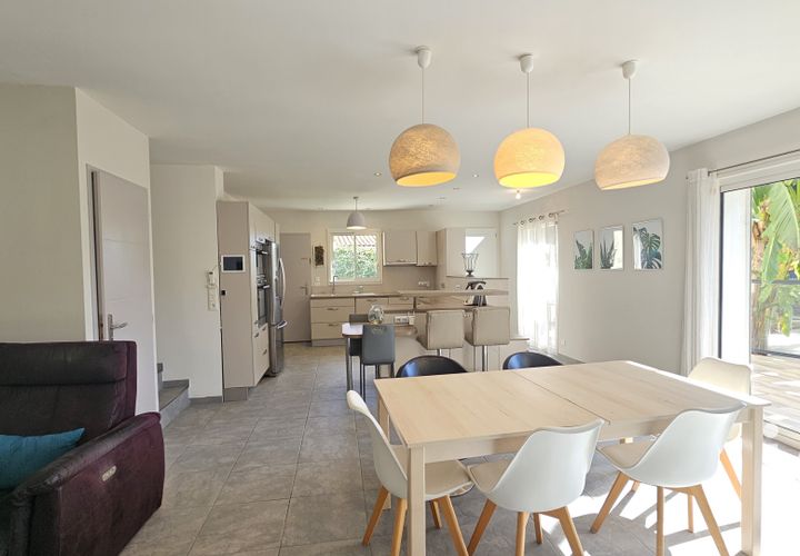 Villa a Vence, Alpes-Maritimes, Vence - € 850.000 | Ref: 73185 - foto 1