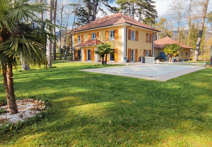 Villa a Gex, Ain, Gex - € 1.340.000 | Ref: 42817 - foto 1