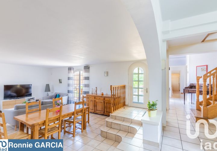 Villa a Morangis, Essonne, Morangis - € 419.000 | Ref: 8951 - foto 1