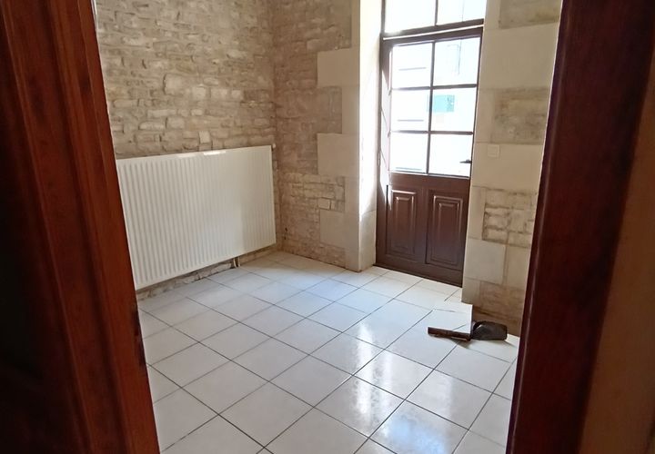 Byhus i Niort, Deux-Sevres, Niort - € 134.999 | Ref: 97195 - foto 1