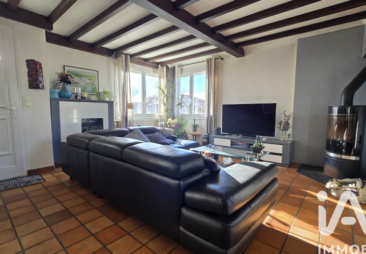 Villa a Niort, Deux-Sevres, Niort - € 315.000 | Ref: 34645 - foto 1
