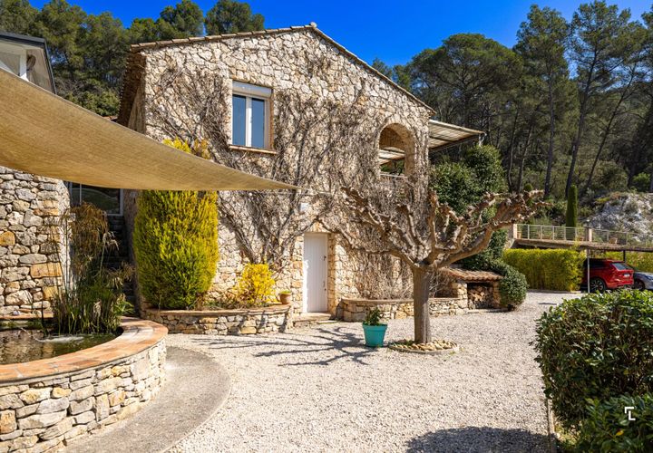 Villa i Auriol, Bouches-du-Rhone, Auriol - € 1.540.000 | Ref: HH-16169257 - foto 1