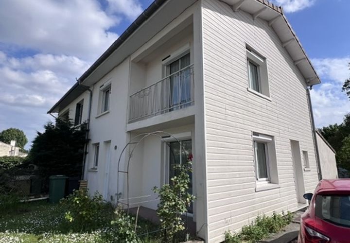 Villa i Blanquefort, Gironde, Blanquefort - € 370.000 | Ref: 95749 - foto 1
