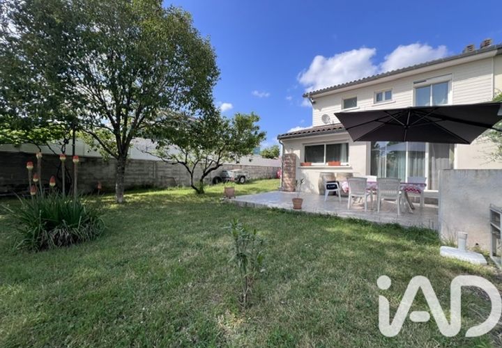 Villa en Blanquefort, Gironde, Blanquefort - € 370.000 | Ref: 95749 - photo 1
