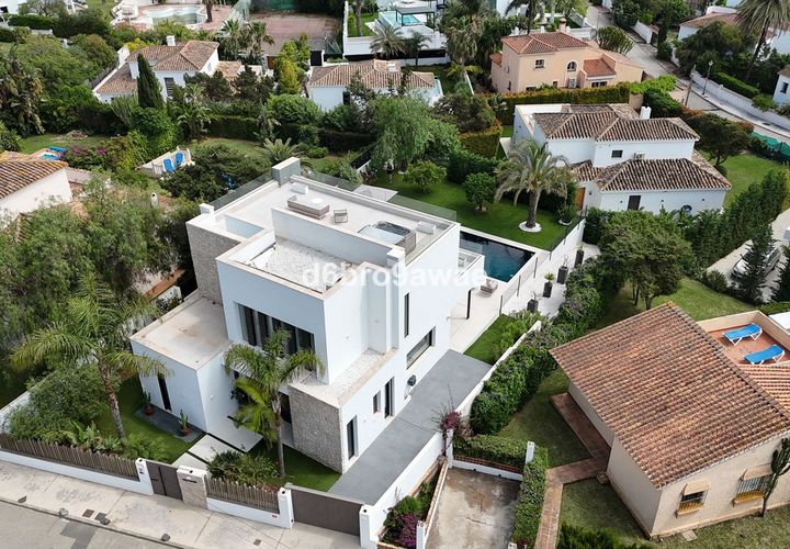 Villa en Marbesa, Malaga, Marbesa - € 3.499.000 | Ref: HFMl5370946 - photo 1