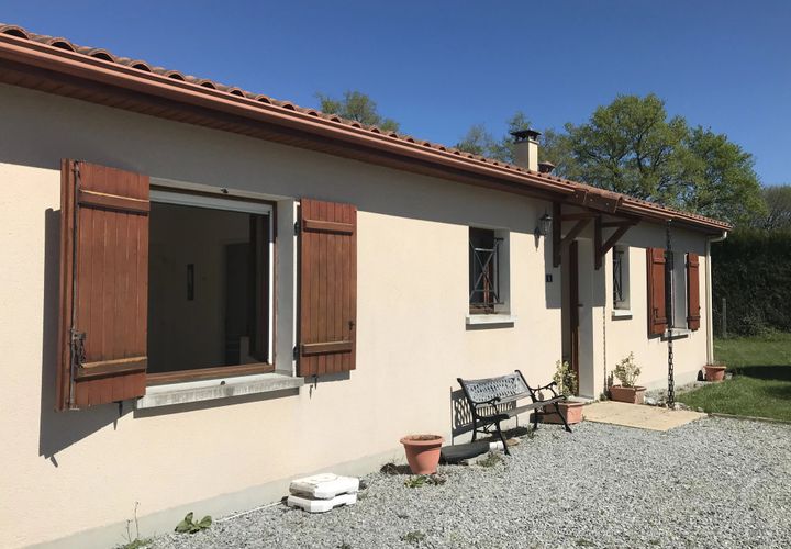 Bungalow in Mailhac-Sur-Benaize, Haute-Vienne, Mailhac-Sur-Benaize - € 130.800 | Ref: BVI85172 - Foto 1