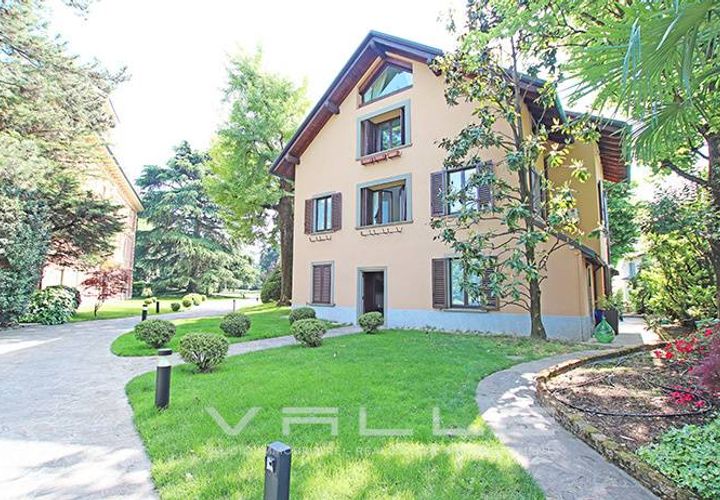 Villa a Bergamo, Bergamo, Bergamo - € 2.900.000 | Ref: bgsalessfort530 - foto 1