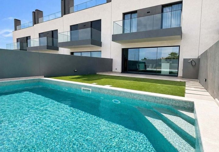 Byhus i Montenegro, Faro, Montenegro - € 795.000 | Ref: HCE21 - foto 1